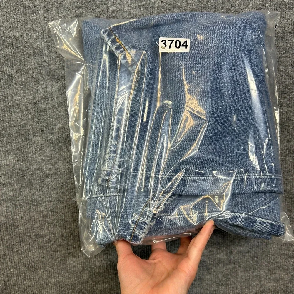 Levi's 501 Jeans Men's Blue Denim Straight Pockets Button‎ Fly Classic - 38X29